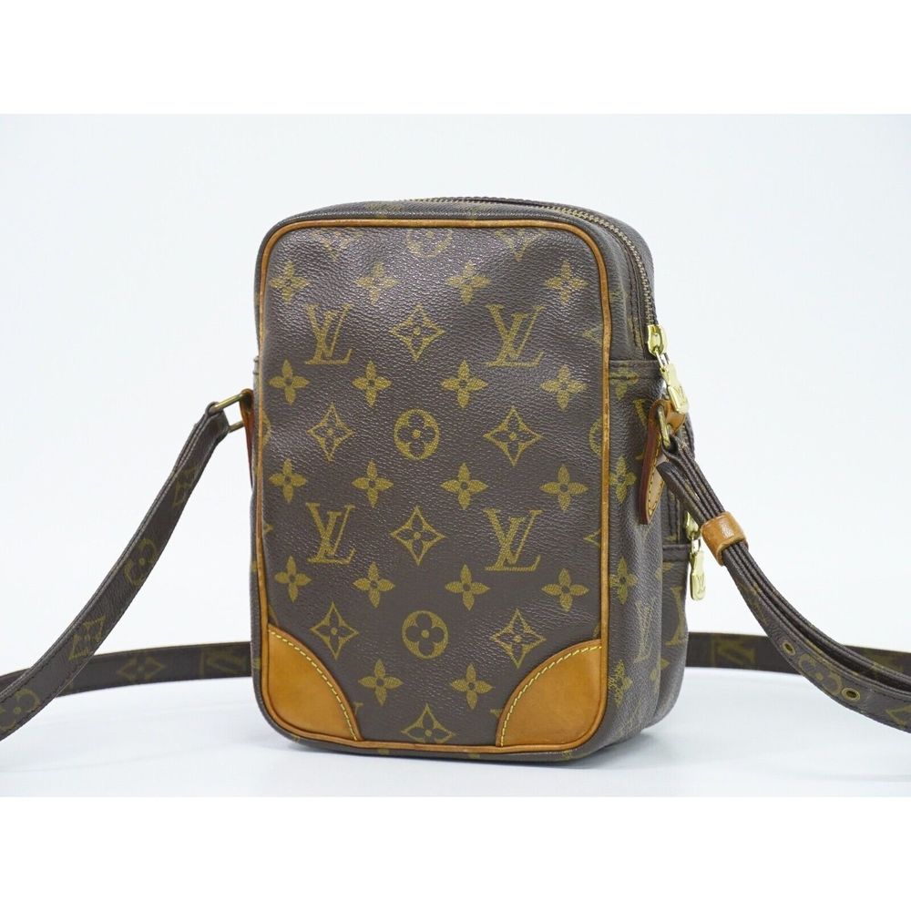LOUIS VUITTON Amazon Shoulder Bag - Picture 2 of 16